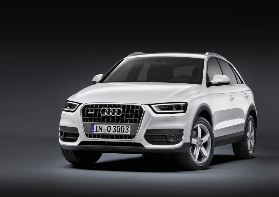  Audi Q3 2.0 TFSI Quattro (8U) 2011 года  (WW) (фото 29 из 38)